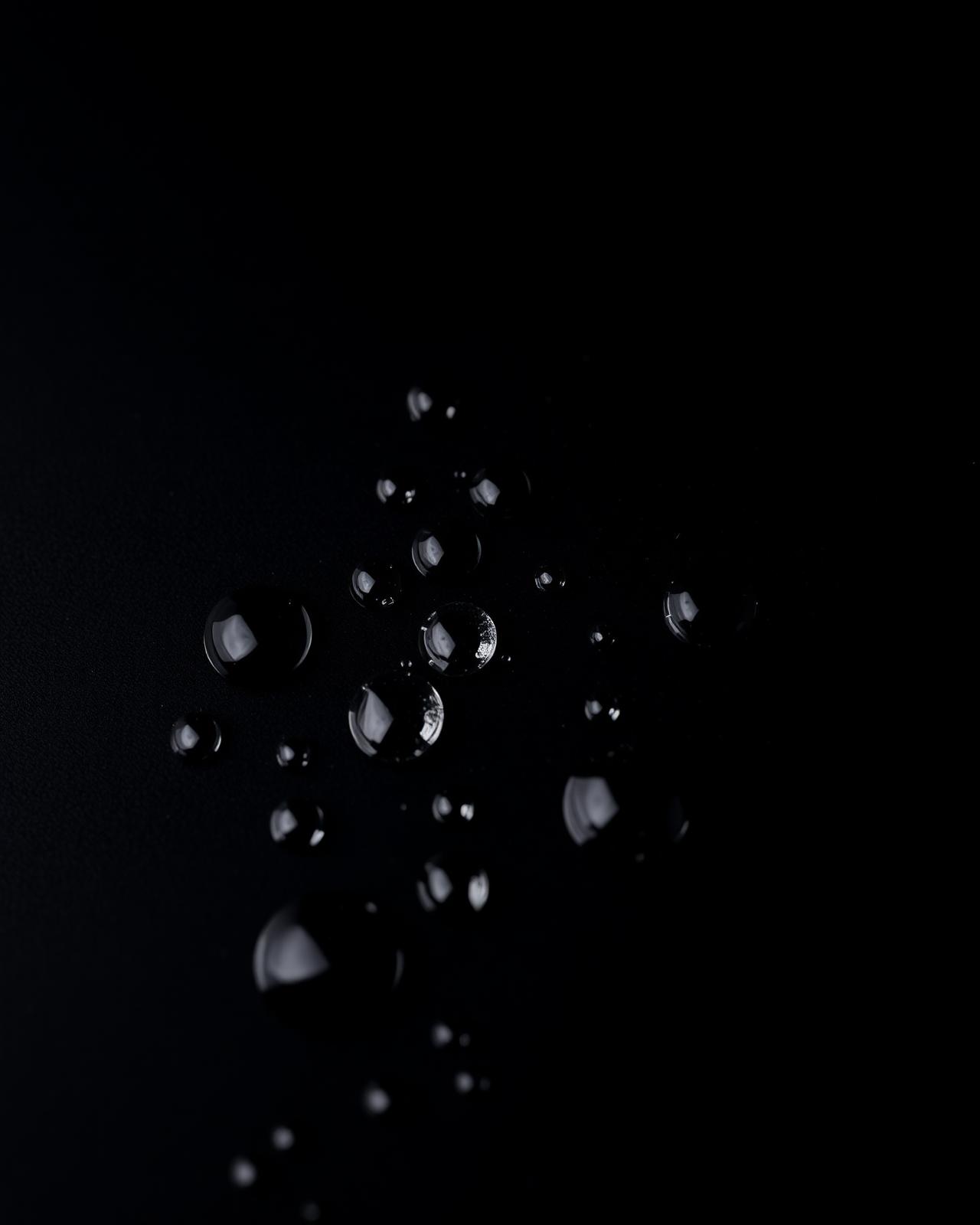 Sleek dark interface design for Nox Audio